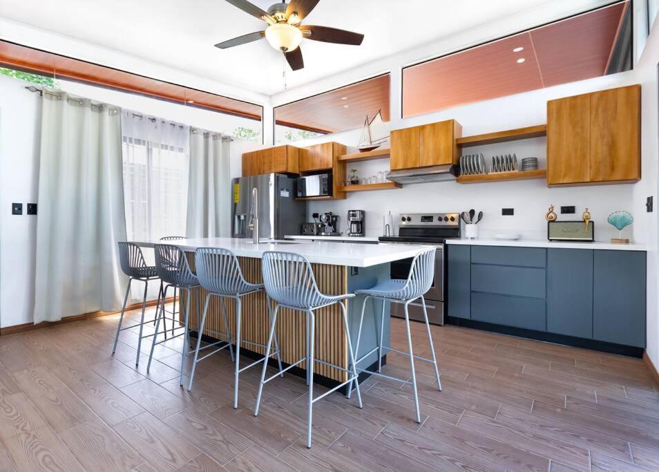 Вілла Casa Coral - Great Location - High Speed Internet Увіта Екстер'єр фото