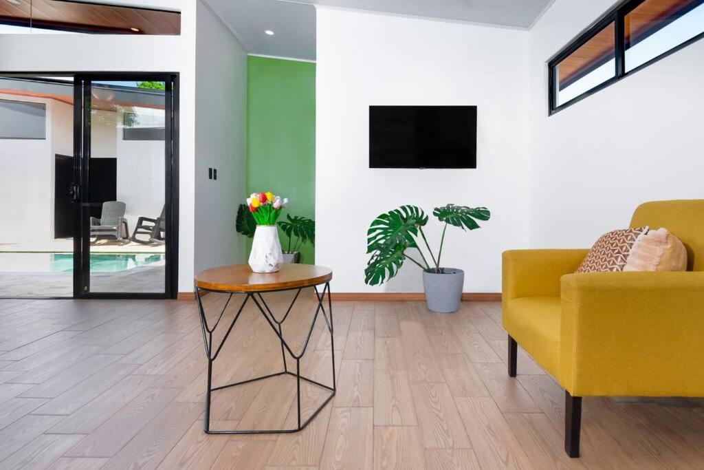 Вілла Casa Coral - Great Location - High Speed Internet Увіта Екстер'єр фото